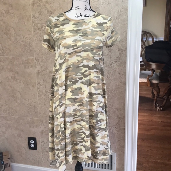 LuLaRoe Dresses & Skirts - Lularoe Carly camouflage